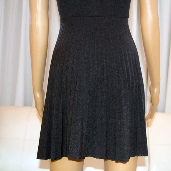 "5/35" Knit Dress Sleeveless Plunge with Asymetric Fit-and-Flare Silhouette - Picture 10 of 13